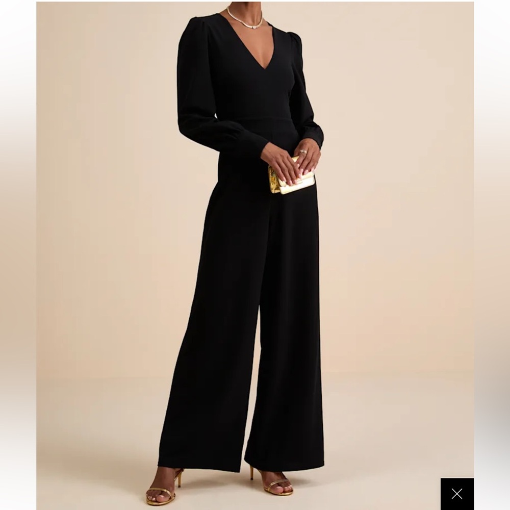 Lulu's Small Black Long Sleeve Wide-Leg Jumpsuit